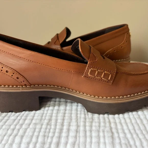 Vionic Size 7.5 Fillmore Loafers - Picture 9 of 12